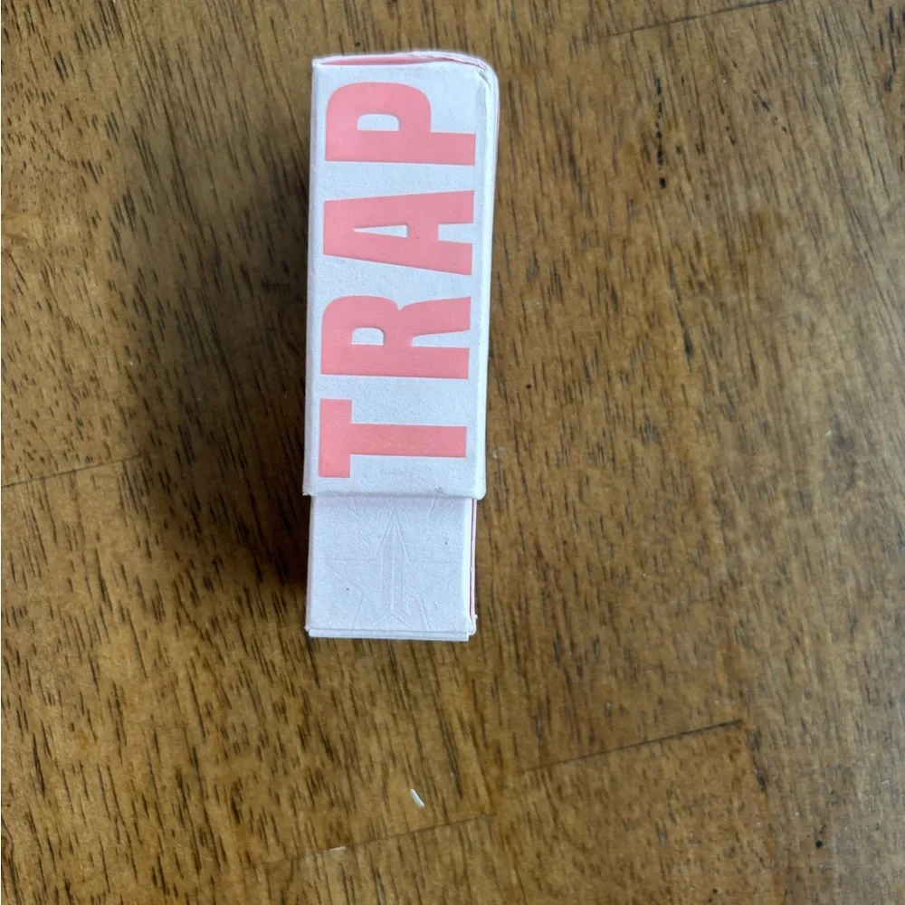 Jeffree Star Velour Liquid Lipstick “Easter Sunday” NIB Authentic
